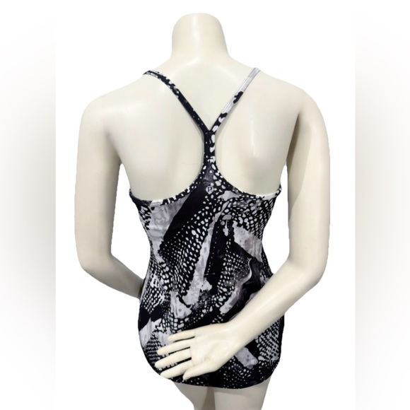 Lululemon Power Y Tank | Black White Abstract | Women’s 8 - Picture 2 of 11